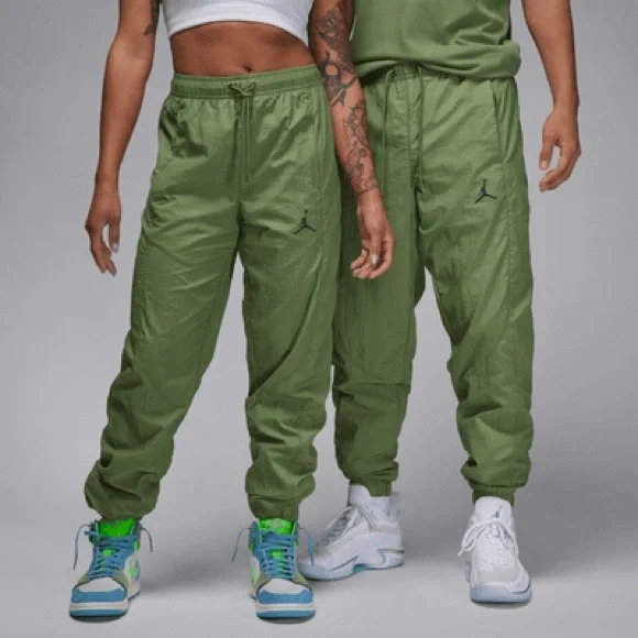 Jordan Unisex Tracksuit - Picture 2 of 4